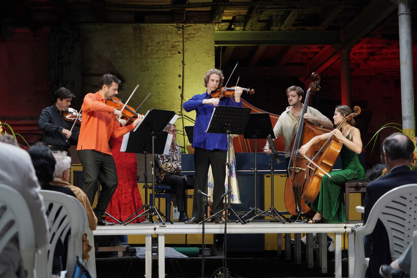 Eröffnungskonzert des Musik Festival Radebeul am 24.08.2025 im Industriedenkmal, Maschinenhalle des ehem. VEB Zerma, in Radebeul. Eröffnungskonzert des Musik Festival Radebeul am 24.08.2025 im Industriedenkmal, Maschinenhalle des ehem. VEB Zerma, in Radebeul.